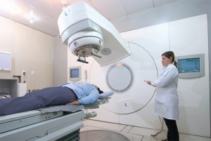 Paciente durante sessão de radioterapia